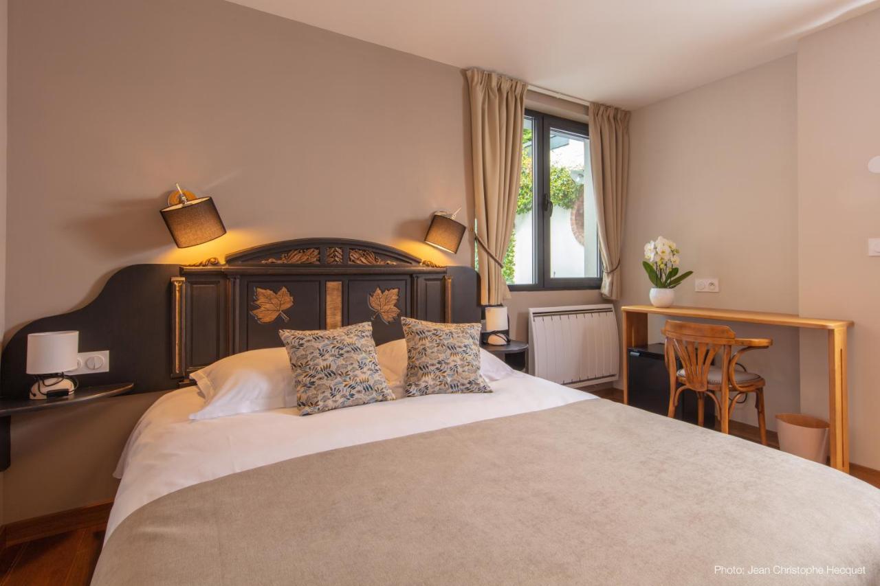 Bed and Breakfast Les Patios Ланс Экстерьер фото