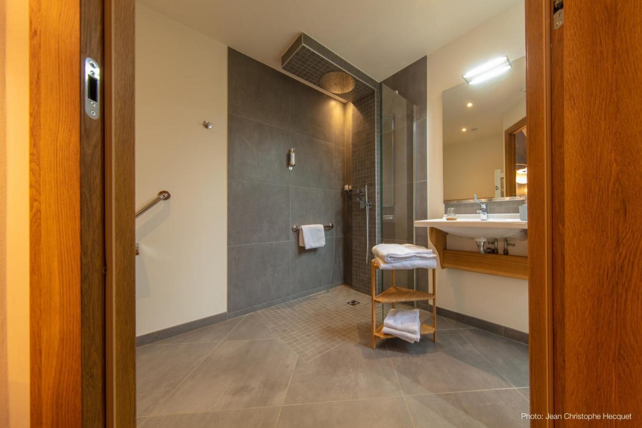 Bed and Breakfast Les Patios Ланс Экстерьер фото