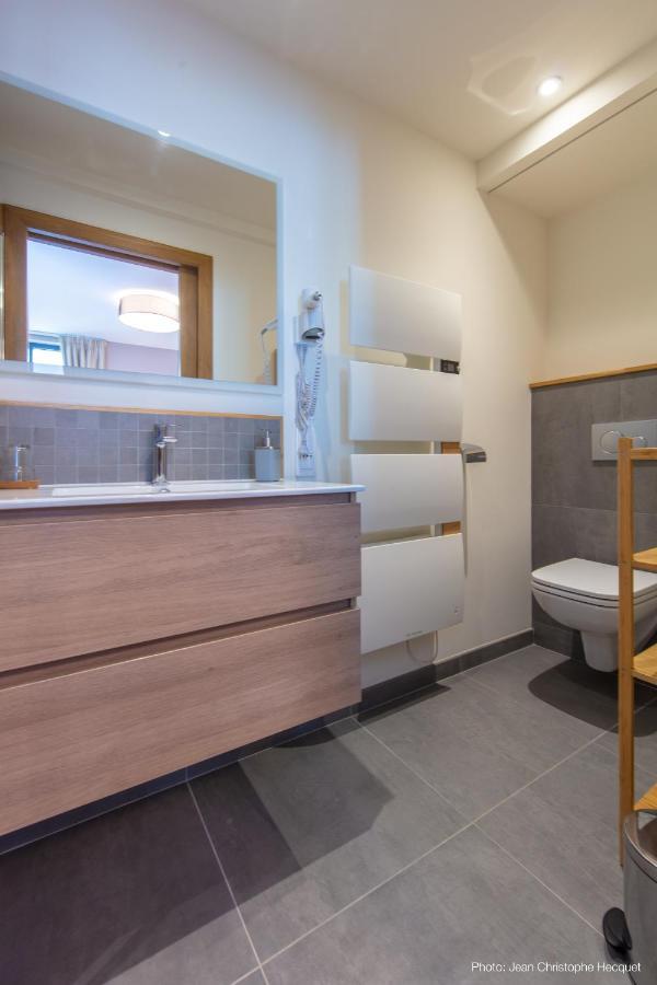 Bed and Breakfast Les Patios Ланс Экстерьер фото